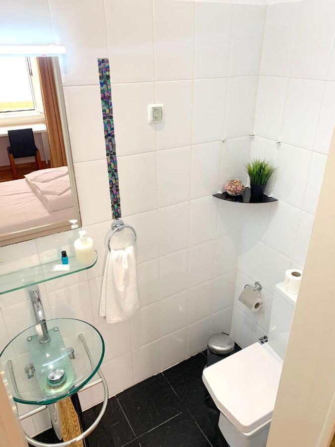 Apartment in Palácio da Palma - 3 bedrooms  Lisbona Esterno foto